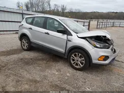 1FMCU0F75JUB96531 2018 FORD ESCAPE
