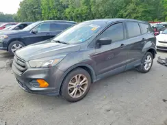 1FMCU0F75JUB97324 2018 FORD ESCAPE