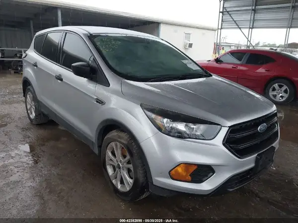 1FMCU0F75JUC34100 2018 FORD ESCAPE - Image 1