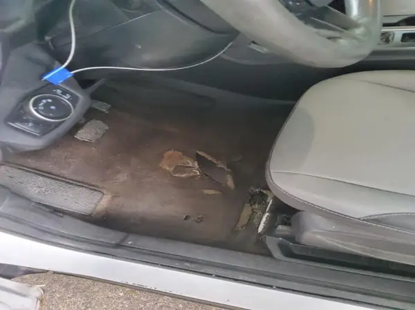 1FMCU0F75JUC45100 2018 FORD ESCAPE - Image 2
