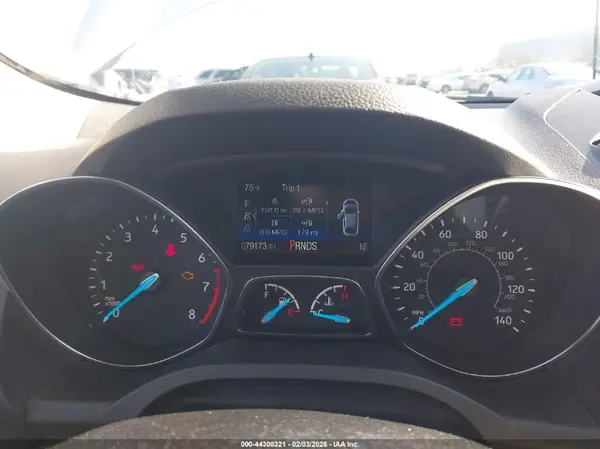 1FMCU0F75JUD38036 2018 FORD ESCAPE - Image 2