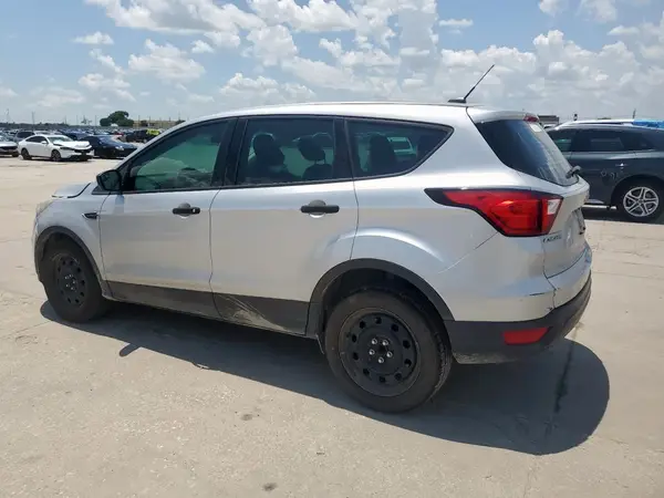 1FMCU0F75KUA70803 2019 FORD ESCAPE - Image 2