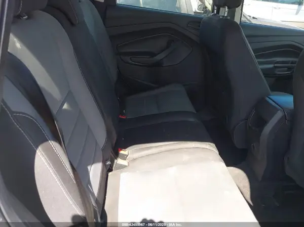 1FMCU0F75KUB05551 2019 FORD ESCAPE - Image 8