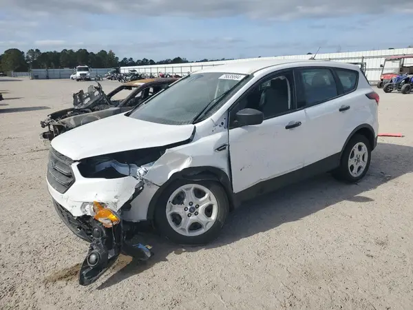 1FMCU0F75KUB19935 2019 FORD ESCAPE - Image 1