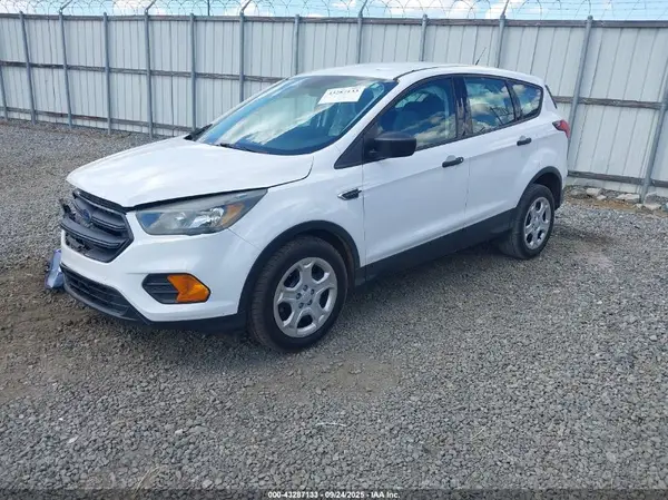 1FMCU0F75KUB45810 2019 FORD ESCAPE - Image 2