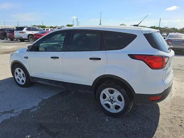 1FMCU0F75KUB47590 2019 FORD ESCAPE - Image 2