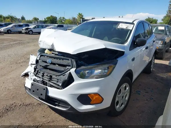 1FMCU0F75KUB62932 2019 FORD ESCAPE - Image 2