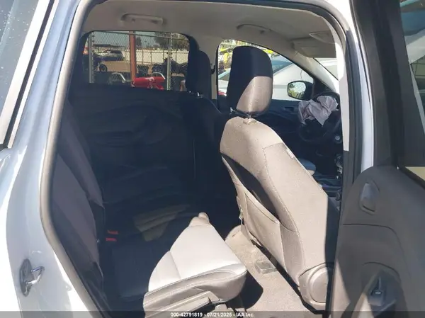 1FMCU0F75KUB62932 2019 FORD ESCAPE - Image 8