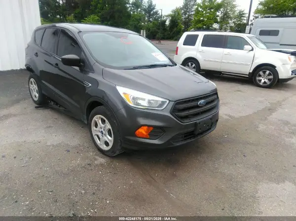1FMCU0F768UD71802 2017 FORD ESCAPE - Image 1