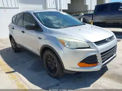 1FMCU0F76GUA18071 2016 FORD ESCAPE