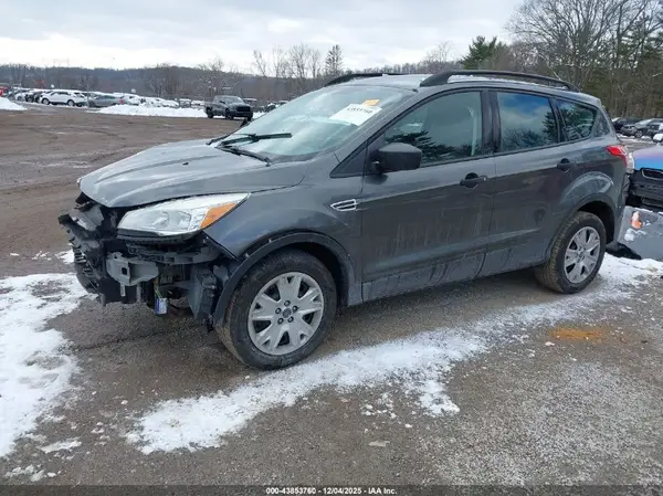 1FMCU0F76GUA36876 2016 FORD ESCAPE - Image 2