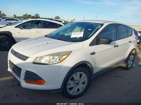 1FMCU0F76GUA38630 2016 FORD ESCAPE - Image 2