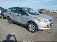 1FMCU0F76GUA53824 2016 FORD ESCAPE