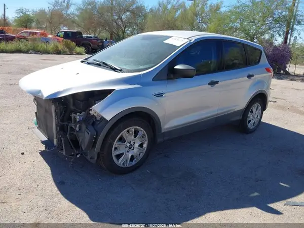 1FMCU0F76GUA68274 2016 FORD ESCAPE - Image 2