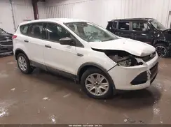 1FMCU0F76GUA82112 2016 FORD ESCAPE