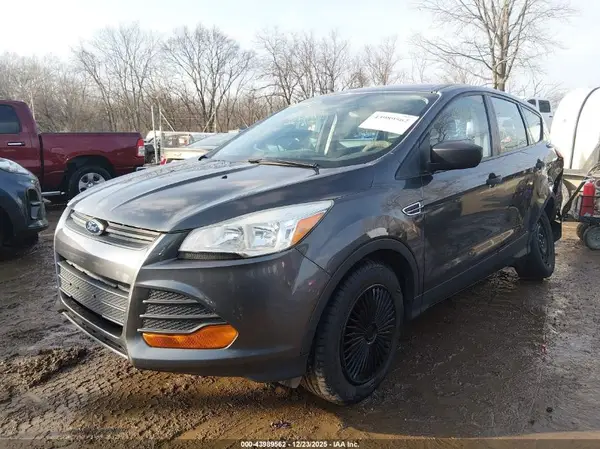 1FMCU0F76GUA99833 2016 FORD ESCAPE - Image 2
