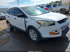 1FMCU0F76GUB25797 2016 FORD ESCAPE