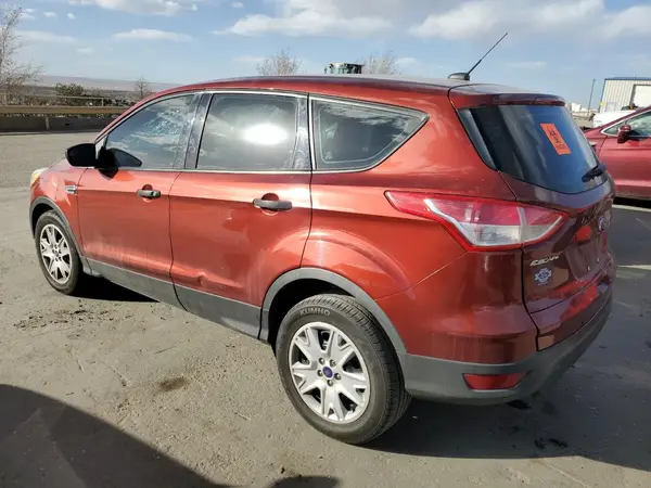 1FMCU0F76GUB37898 2016 FORD ESCAPE - Image 2