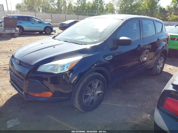1FMCU0F76GUC23051 2016 FORD ESCAPE - Image 2