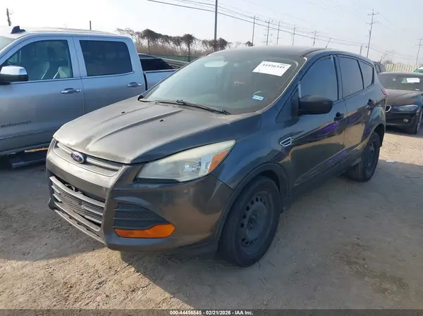 1FMCU0F76GUC42005 2016 FORD ESCAPE - Image 2