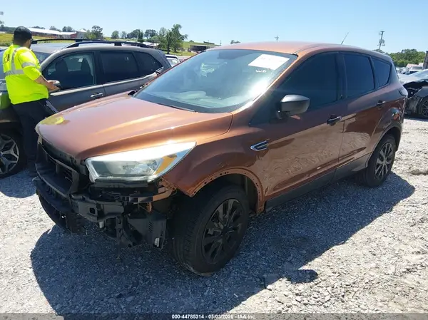 1FMCU0F76HUA27578 2017 FORD ESCAPE - Image 2