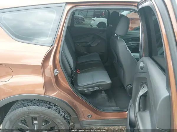 1FMCU0F76HUA27578 2017 FORD ESCAPE - Image 8