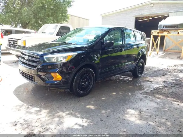 1FMCU0F76HUA67708 2017 FORD ESCAPE - Image 2