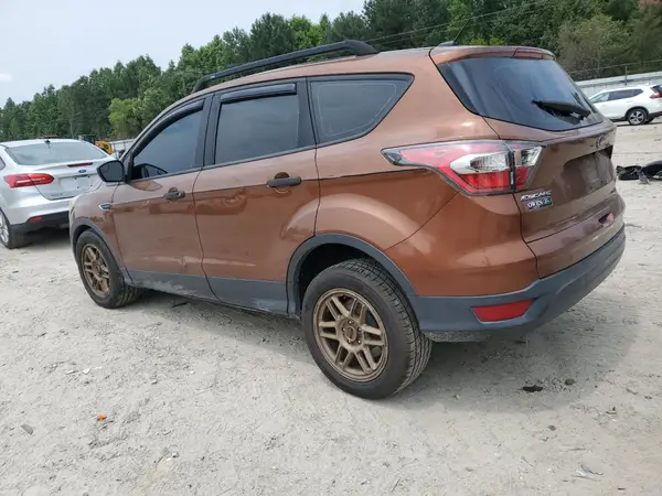 1FMCU0F76HUA76330 2017 FORD ESCAPE - Image 2