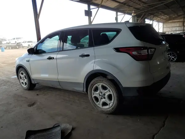 1FMCU0F76HUA84198 2017 FORD ESCAPE - Image 2