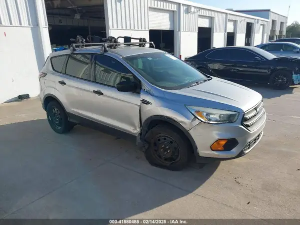 1FMCU0F76HUB49423 2017 FORD ESCAPE - Image 1