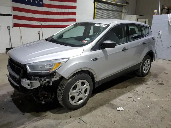 1FMCU0F76HUB55352 2017 FORD ESCAPE - Image 1