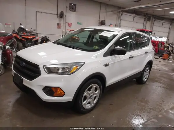 1FMCU0F76HUB71065 2017 FORD ESCAPE - Image 2