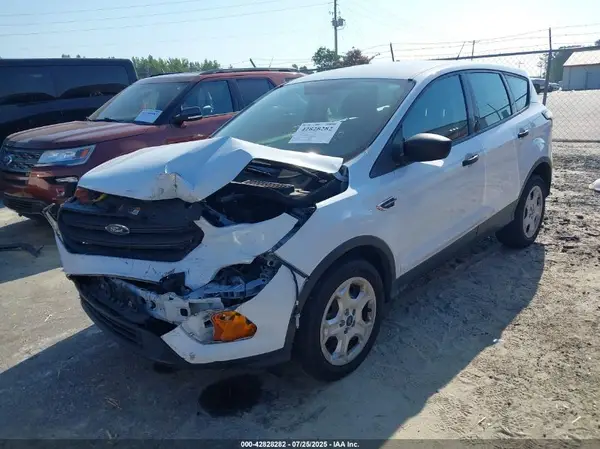 1FMCU0F76HUB95706 2017 FORD ESCAPE - Image 2