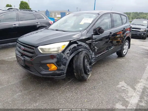 1FMCU0F76HUC01102 2017 FORD ESCAPE - Image 2