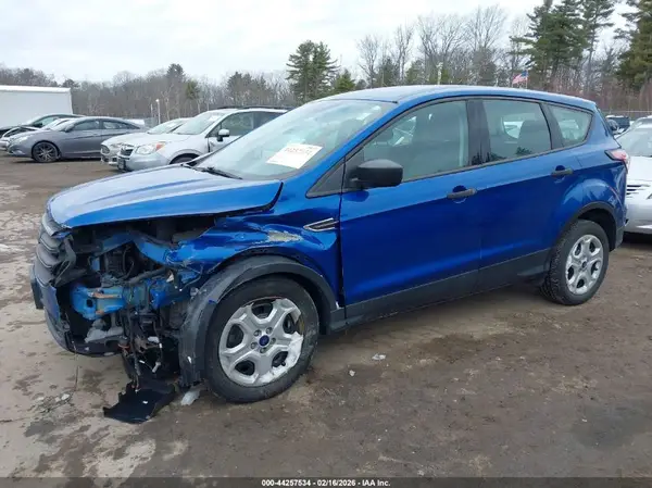 1FMCU0F76HUC14240 2017 FORD ESCAPE - Image 2