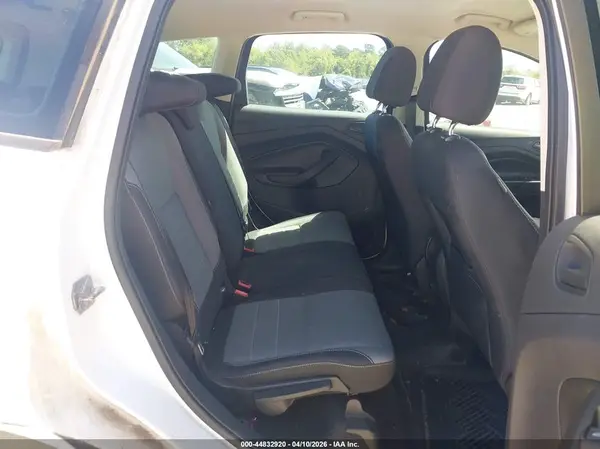 1FMCU0F76HUC18496 2017 FORD ESCAPE - Image 8