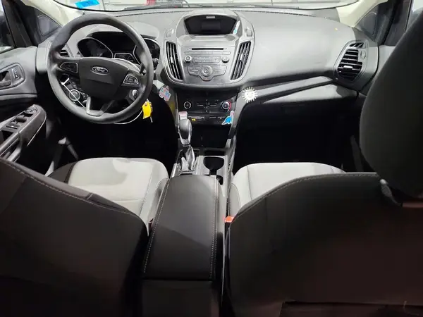 1FMCU0F76HUC18675 2017 FORD ESCAPE - Image 8