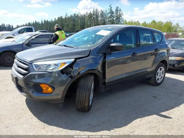 1FMCU0F76HUC38828 2017 FORD ESCAPE - Image 2