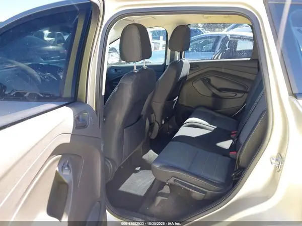 1FMCU0F76HUC87432 2017 FORD ESCAPE - Image 8