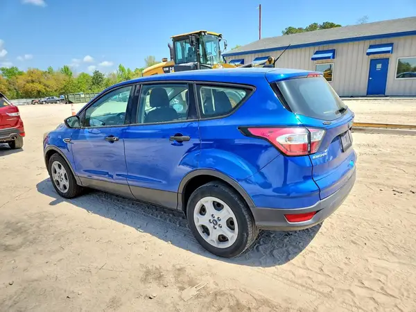 1FMCU0F76HUD04584 2017 FORD ESCAPE - Image 2