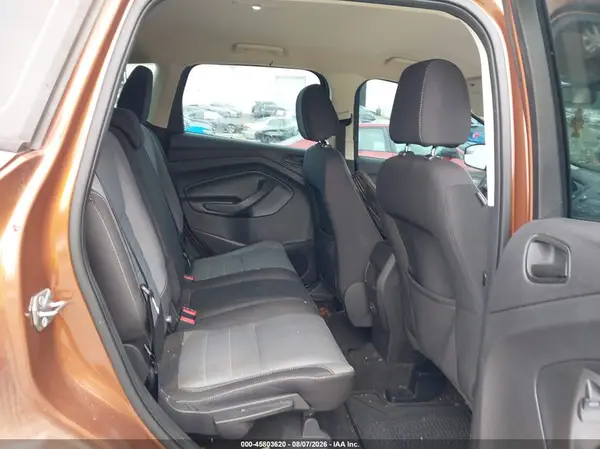 1FMCU0F76HUD16136 2017 FORD ESCAPE - Image 8
