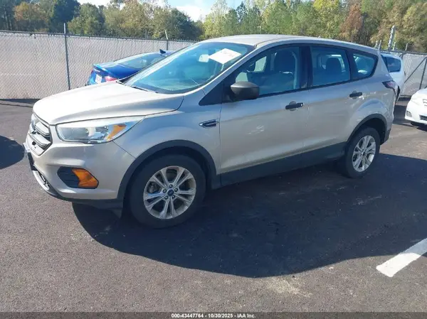 1FMCU0F76HUD81732 2017 FORD ESCAPE - Image 2