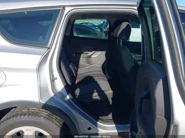 1FMCU0F76HUD84257 2017 FORD ESCAPE - Image 8