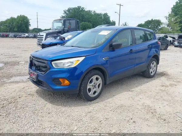 1FMCU0F76HUE87288 2017 FORD ESCAPE - Image 2