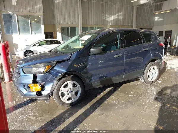 1FMCU0F76JUA10298 2018 FORD ESCAPE - Image 2
