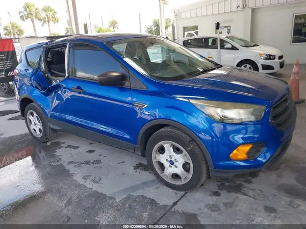 1FMCU0F76JUA27845 2018 FORD ESCAPE - Image 1