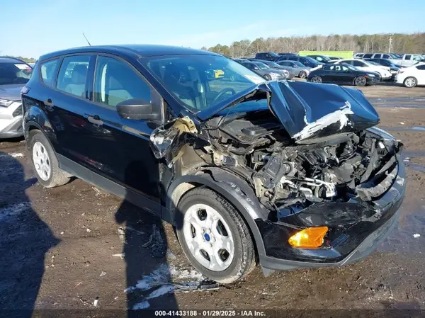1FMCU0F76JUA69061 2018 FORD ESCAPE - Image 1