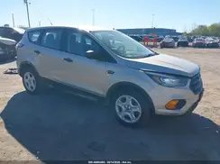 1FMCU0F76JUC08945 2018 FORD ESCAPE