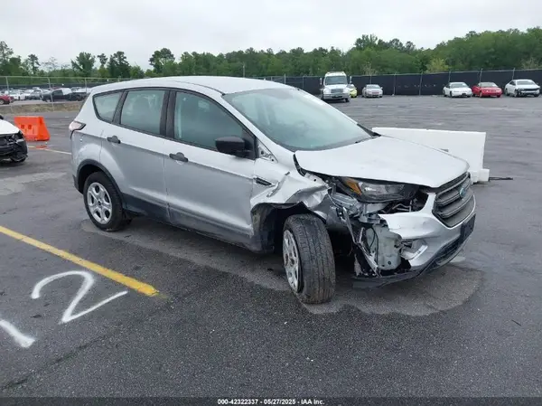 1FMCU0F76JUC49754 2018 FORD ESCAPE - Image 1
