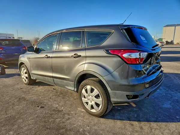 1FMCU0F76JUD00475 2018 FORD ESCAPE - Image 2